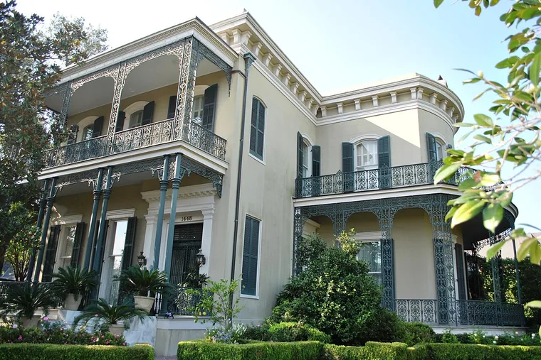 Large early-1900s house near Audubon Park with a broad pitched roof